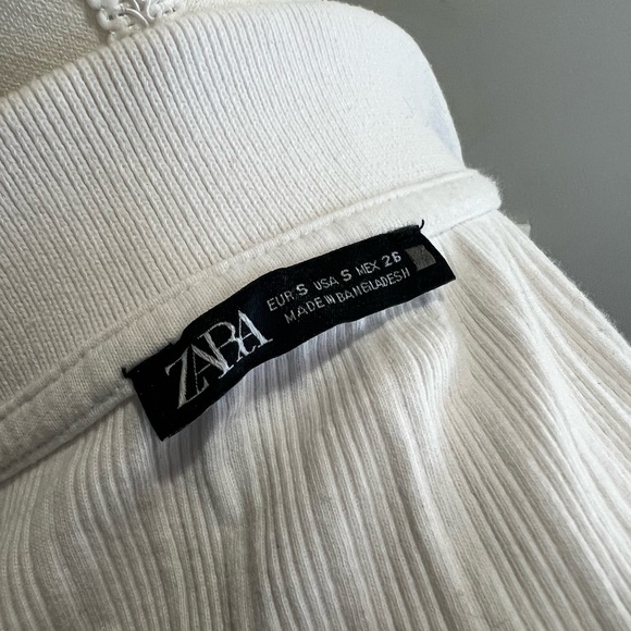 Cropped Button up Shirt - Picture 3 of 5